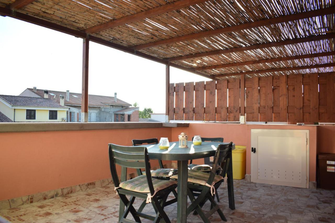 Apartamento Costa Del Sinis Cabras Exterior foto