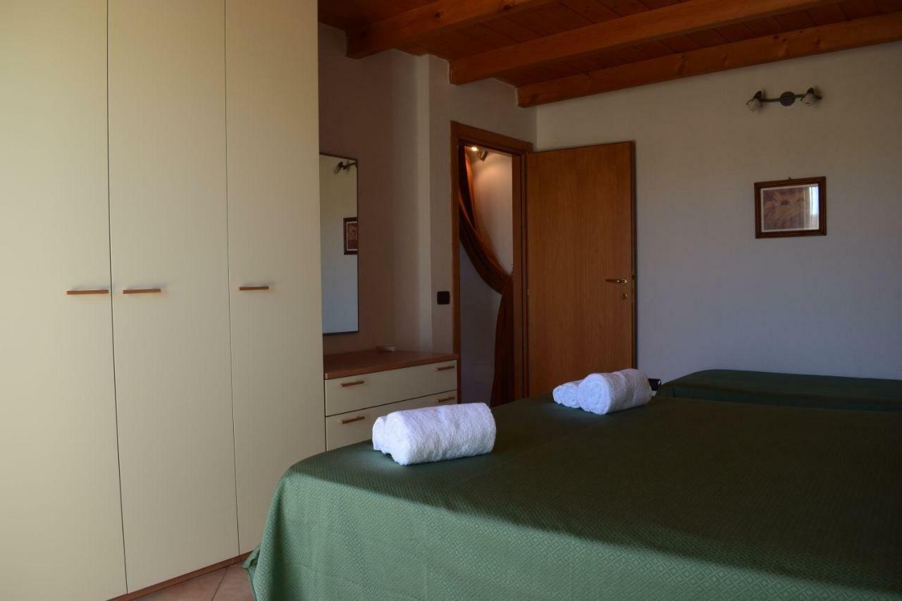 Apartamento Costa Del Sinis Cabras Exterior foto