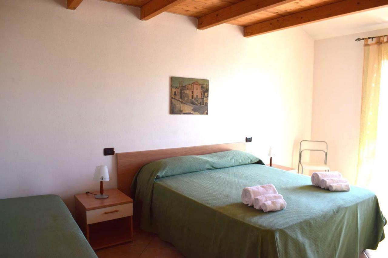 Apartamento Costa Del Sinis Cabras Exterior foto